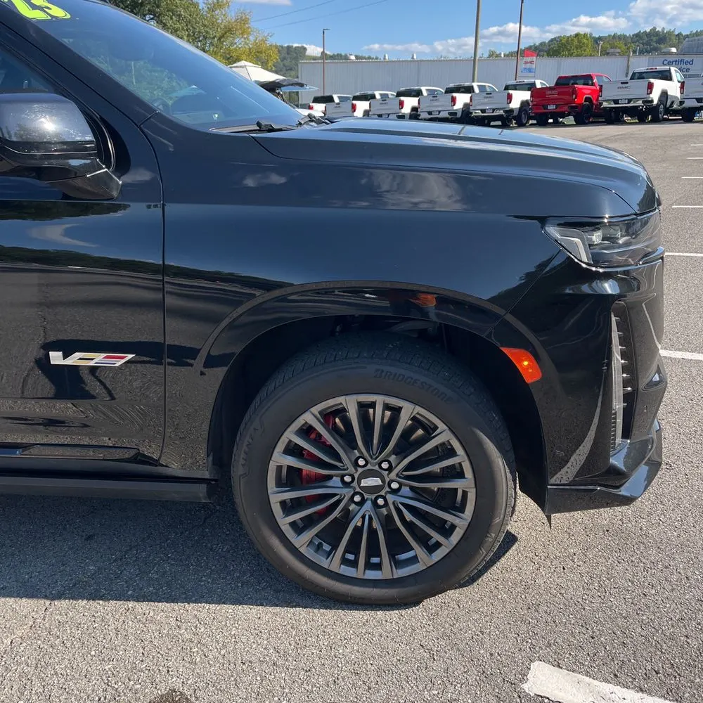 2023 Cadillac Escalade-V Base