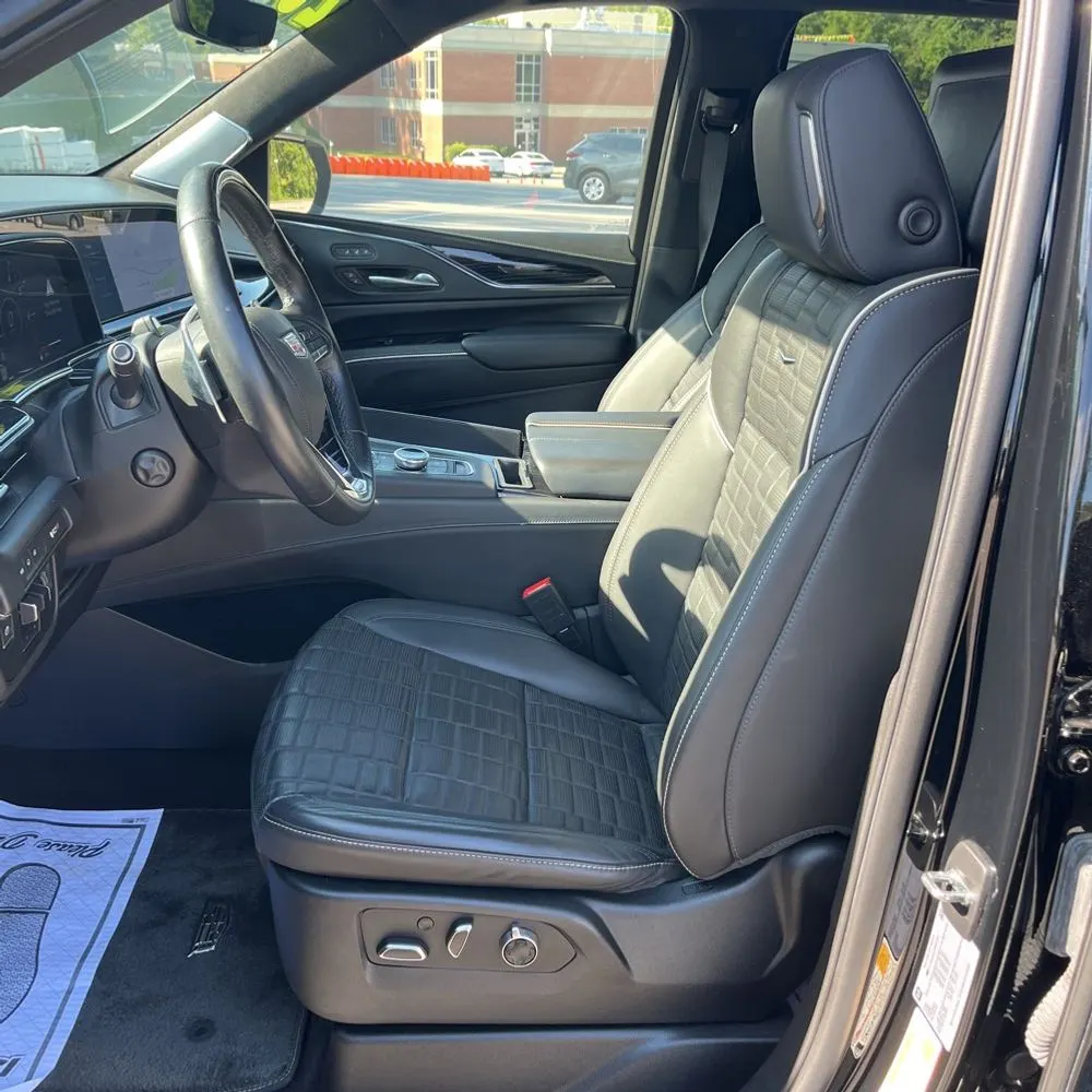 2023 Cadillac Escalade-V Base