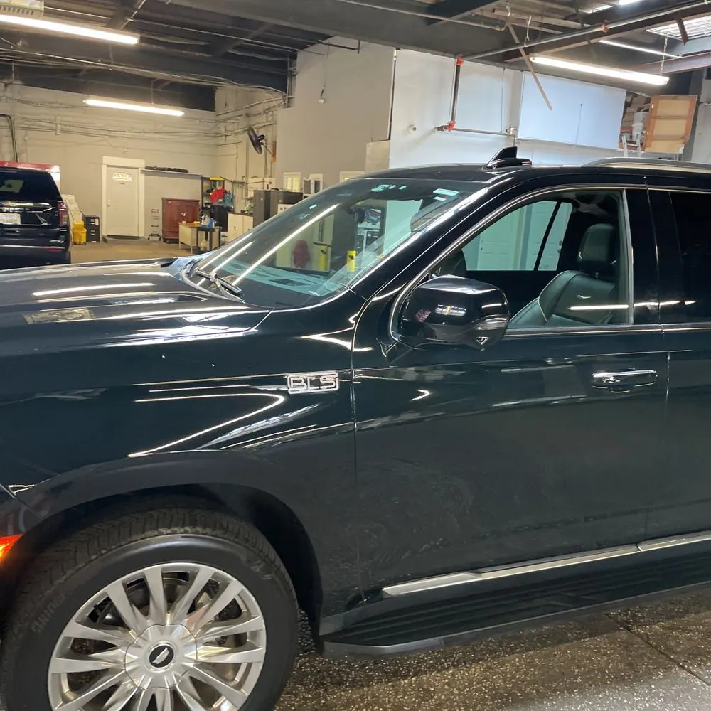 2023 Cadillac Escalade ESV Premium Luxury