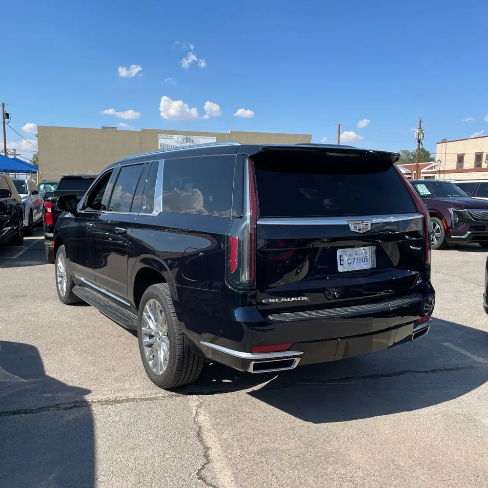 2022 Cadillac Escalade Premium Luxury