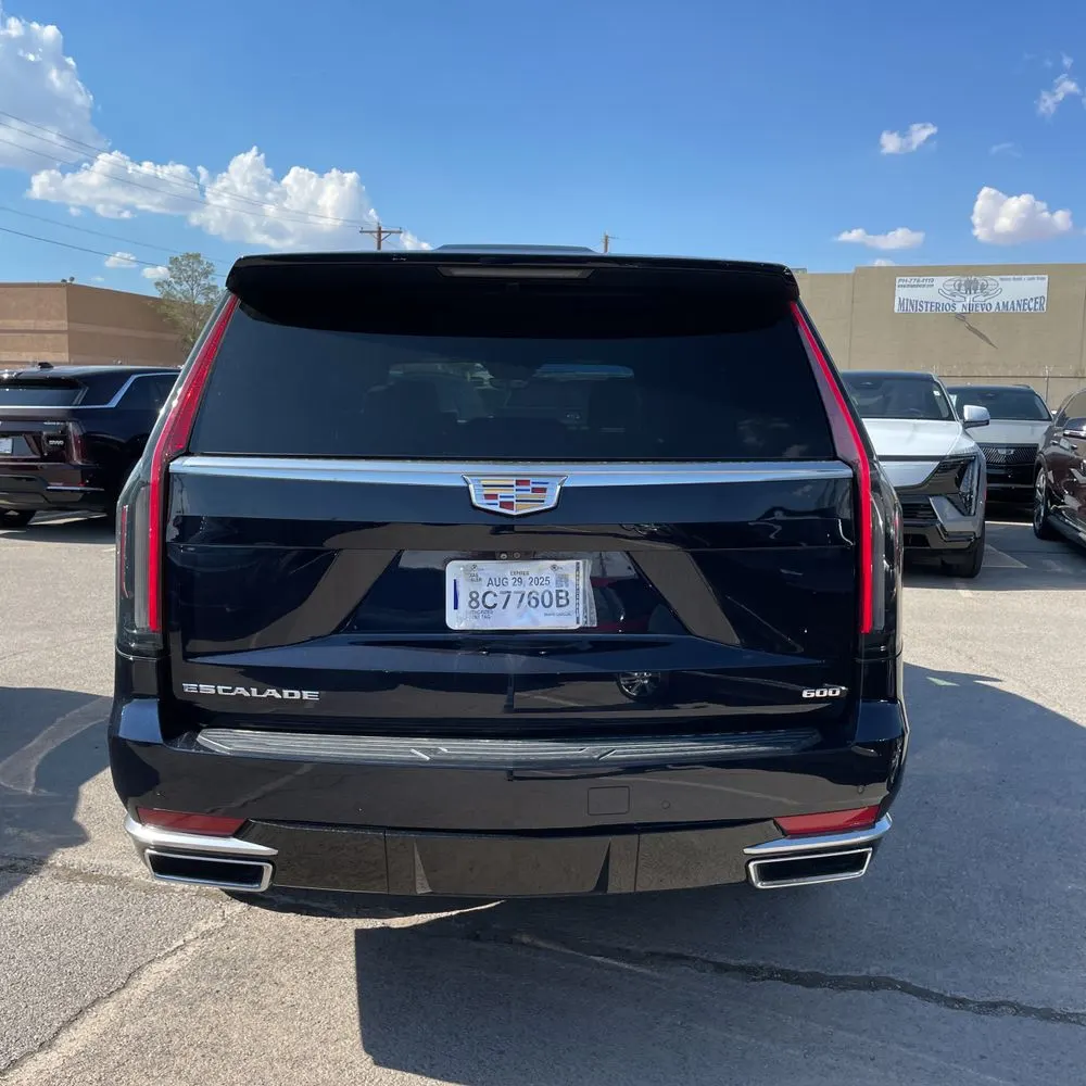 2022 Cadillac Escalade Premium Luxury