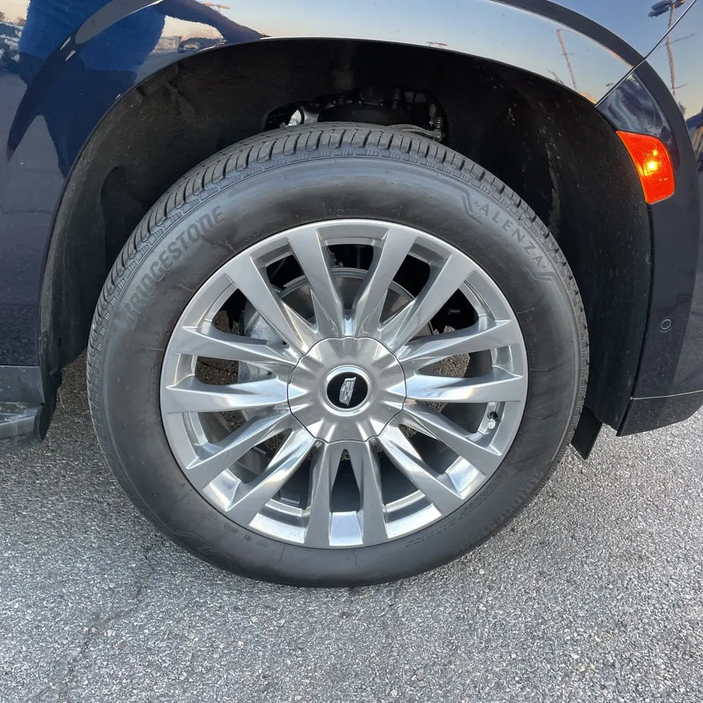 2024 Cadillac Escalade ESV Premium Luxury