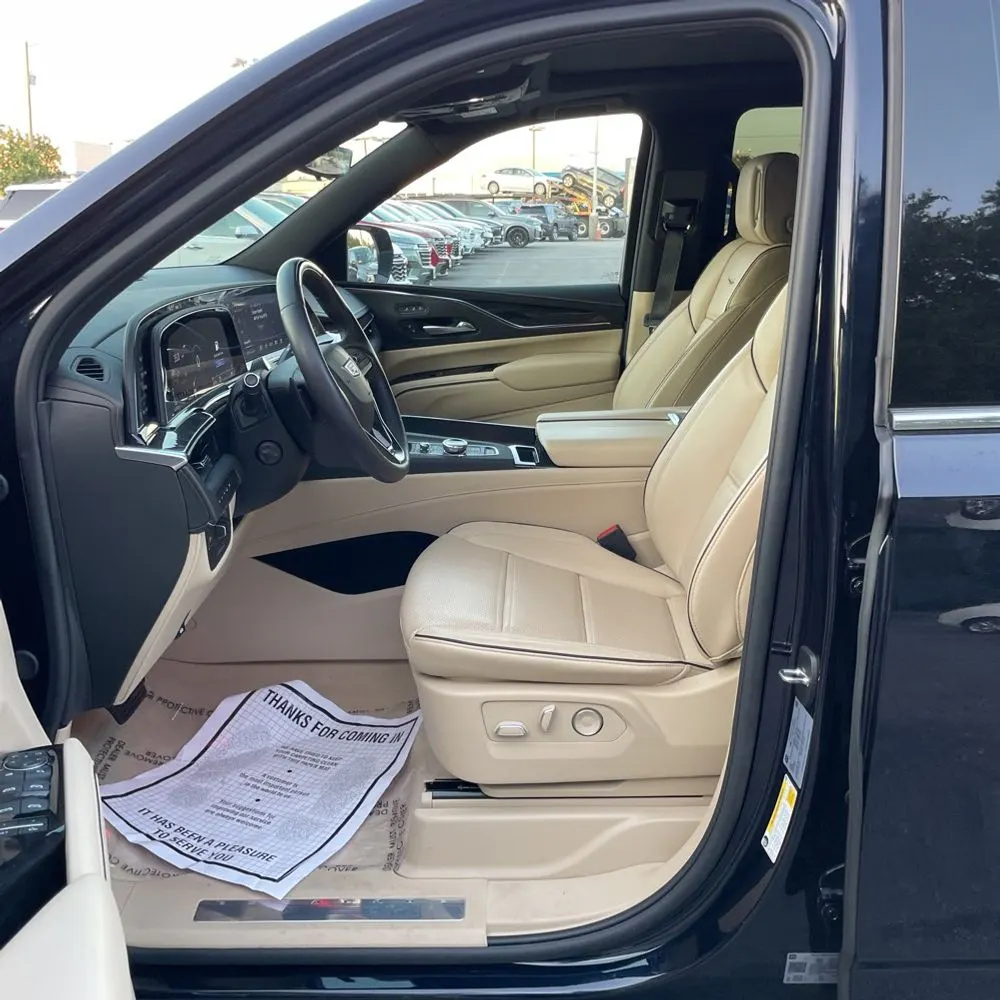 2024 Cadillac Escalade ESV Premium Luxury
