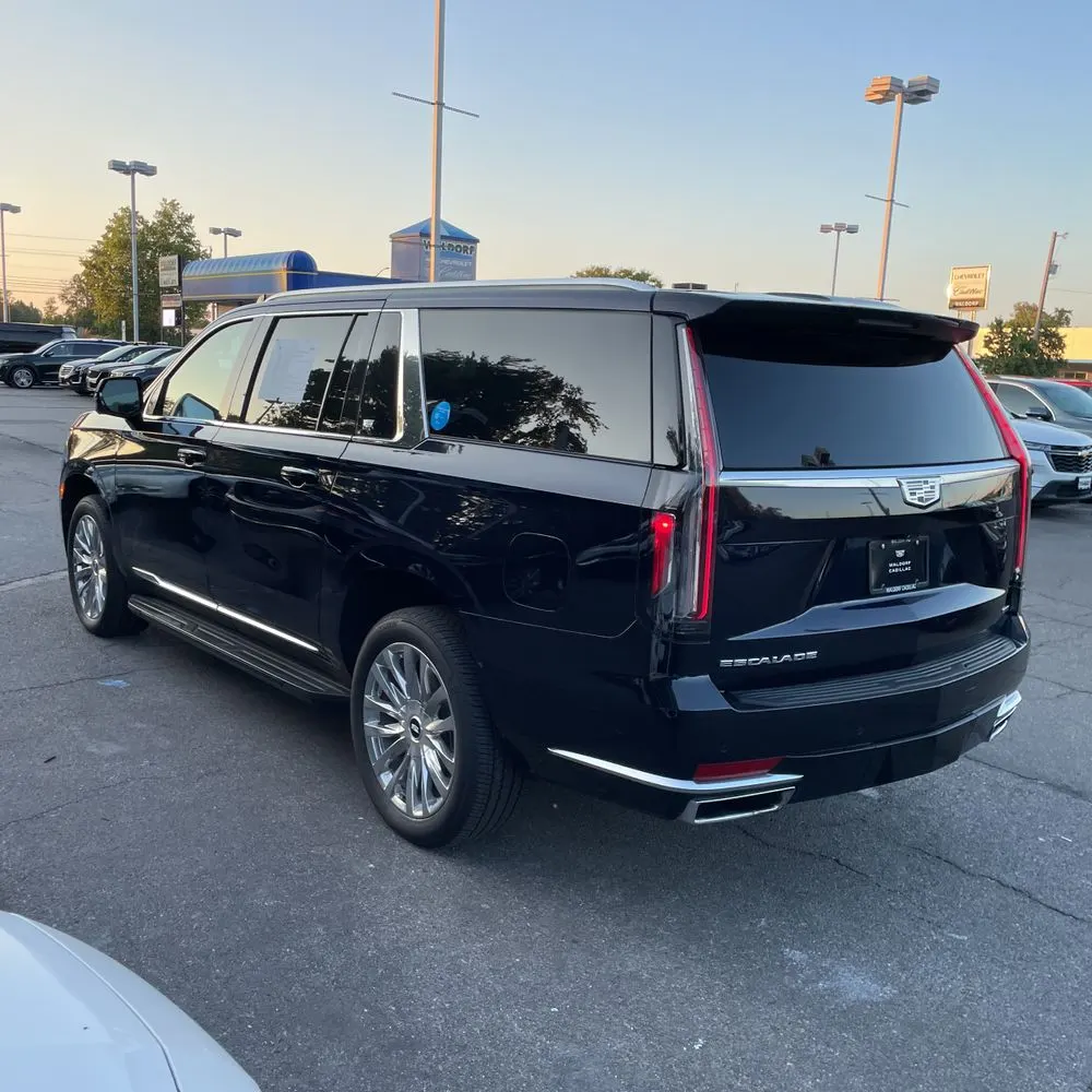 2024 Cadillac Escalade ESV Premium Luxury