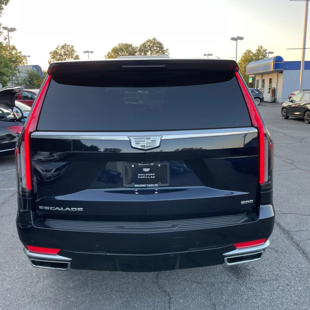 2024 Cadillac Escalade ESV Premium Luxury
