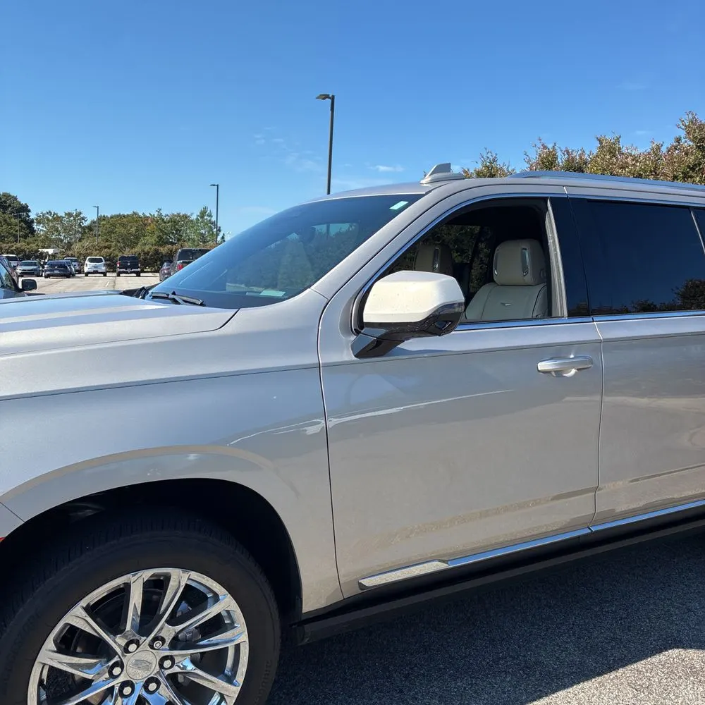2023 Cadillac Escalade ESV Premium Luxury