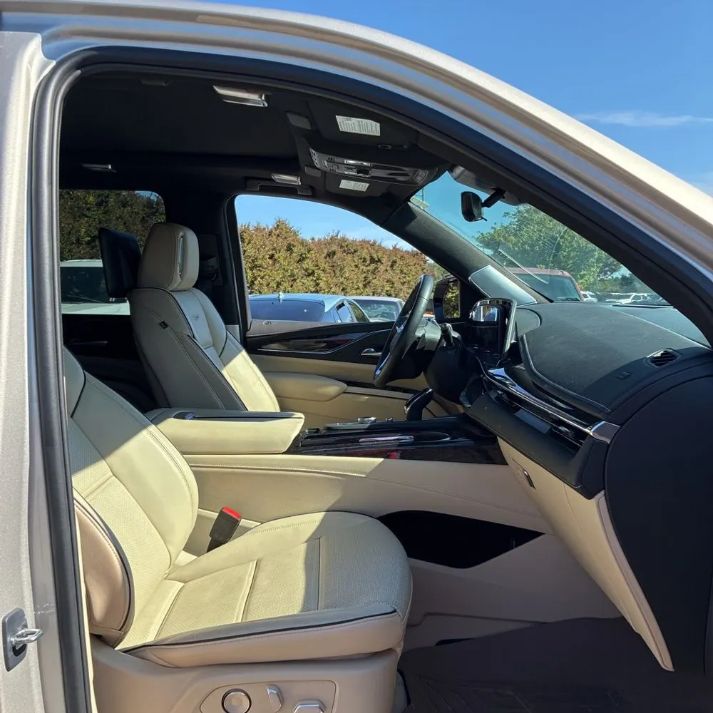 2023 Cadillac Escalade ESV Premium Luxury