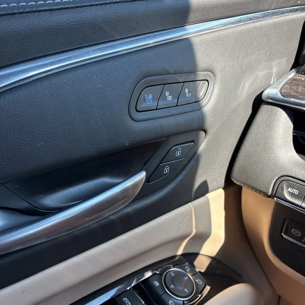 2023 Cadillac Escalade ESV Premium Luxury