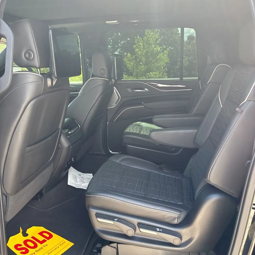 2024 Cadillac Escalade ESV Premium Luxury Platinum