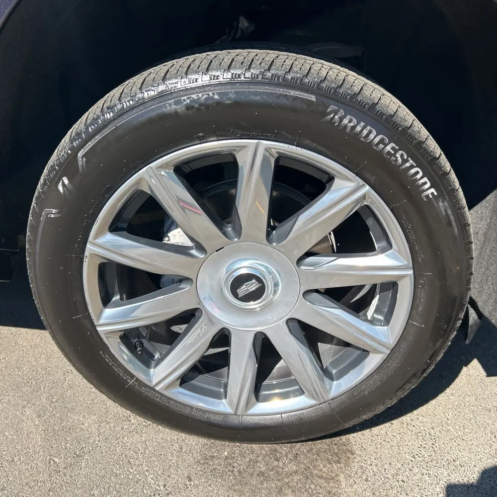 2023 Cadillac Escalade ESV Premium Luxury Platinum