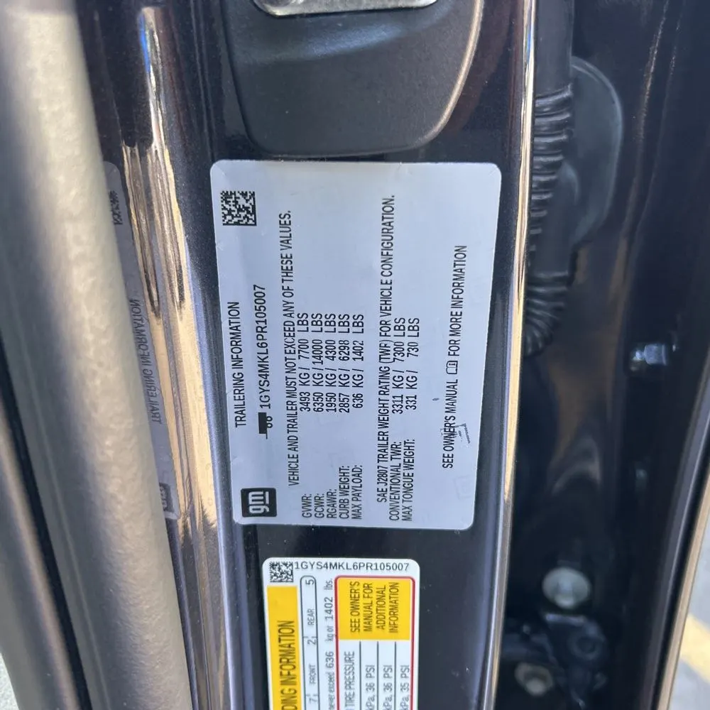 2023 Cadillac Escalade ESV Premium Luxury Platinum