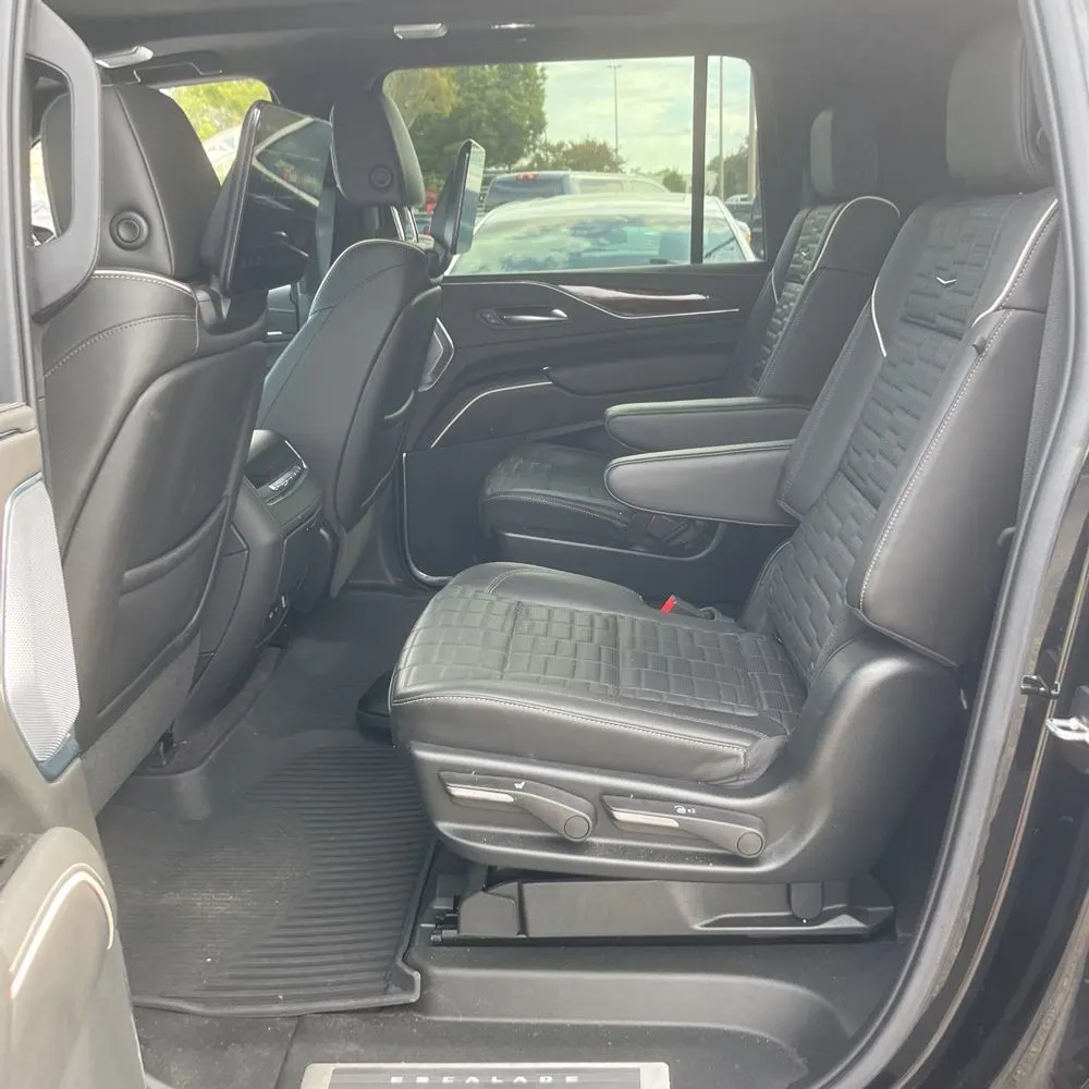 2024 Cadillac Escalade ESV Premium Luxury Platinum