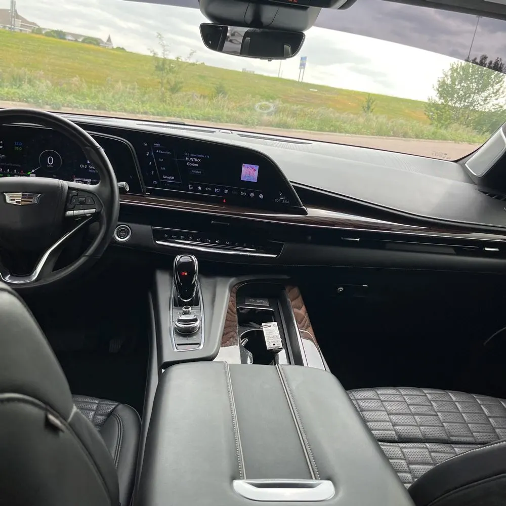 2023 Cadillac Escalade ESV Sport Platinum