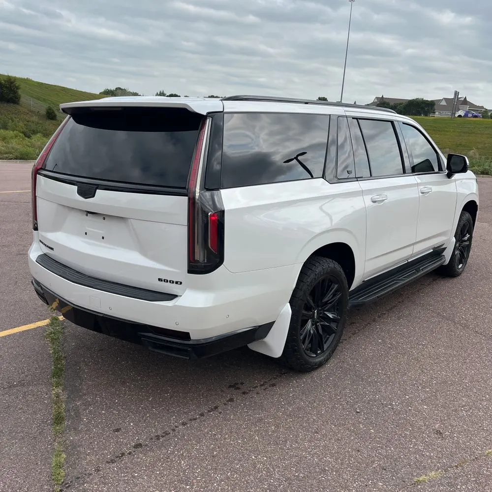 2023 Cadillac Escalade ESV Sport Platinum