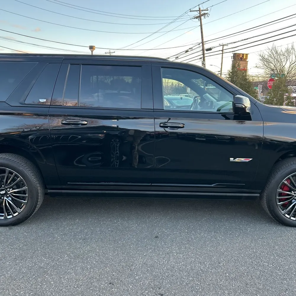 2024 Cadillac Escalade-V ESV Base