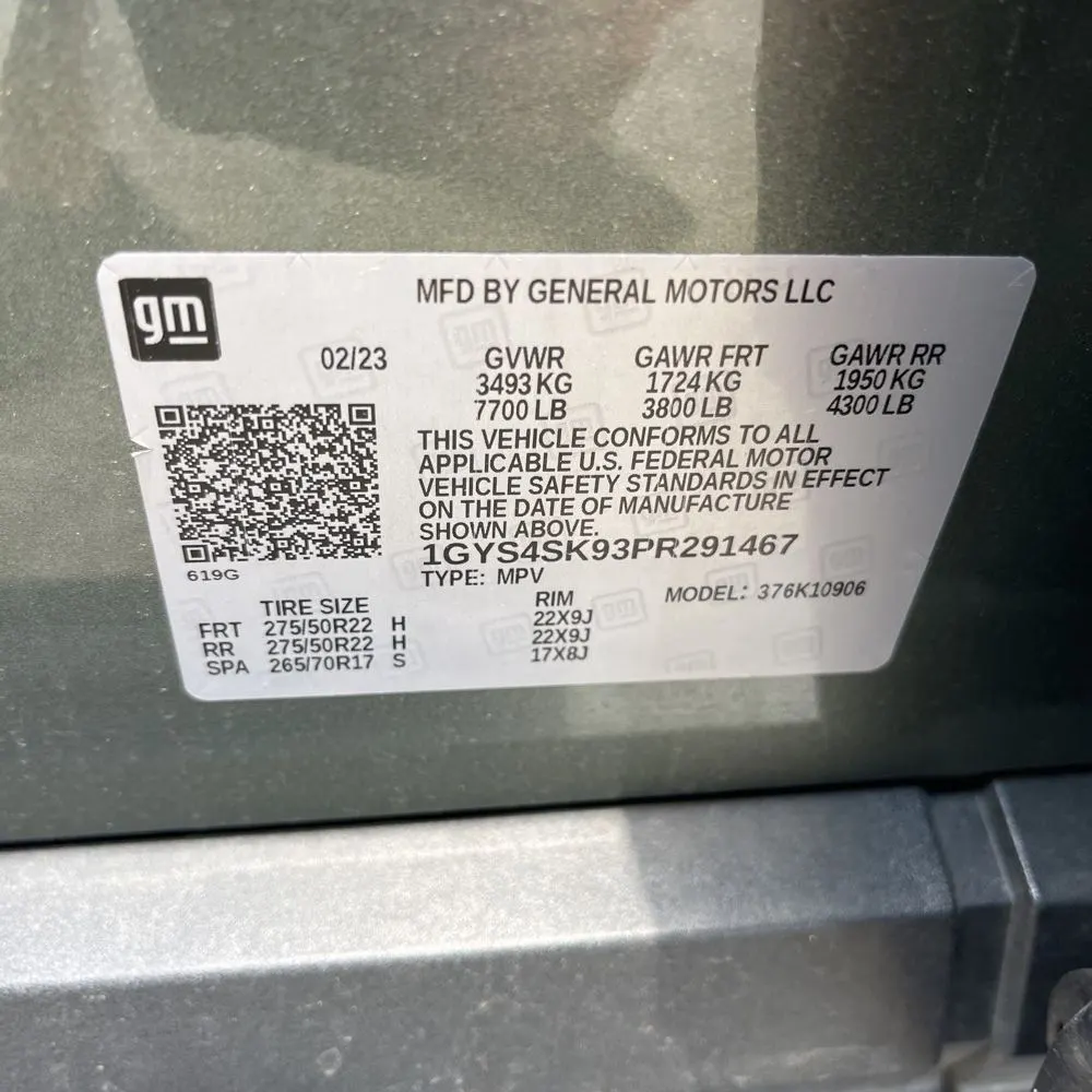 2023 Cadillac Escalade-V ESV Base