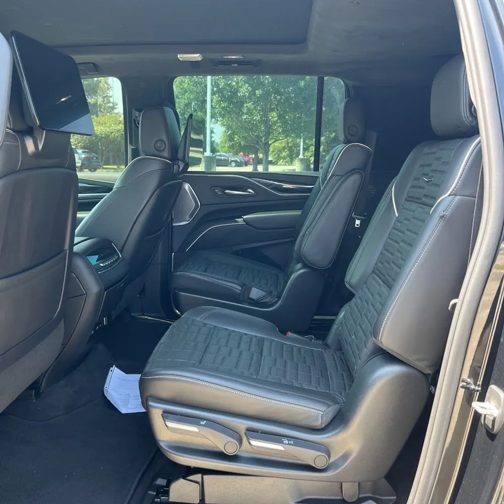 2023 Cadillac Escalade-V ESV Base