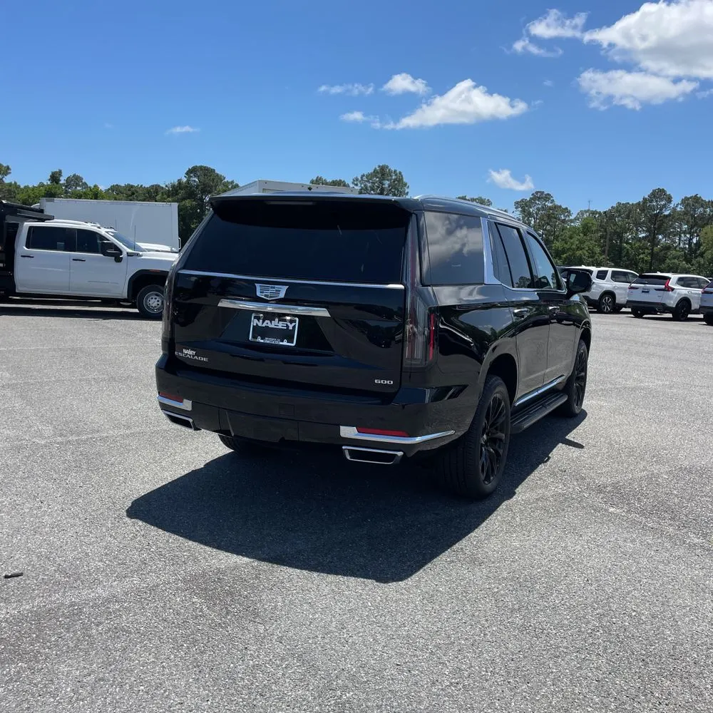 2025 Cadillac Escalade Premium Luxury