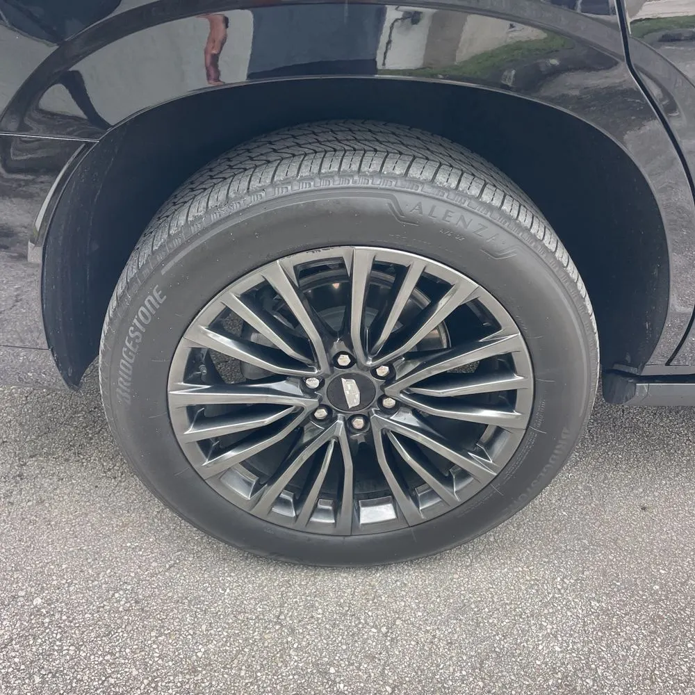 2025 Cadillac Escalade Sport Platinum