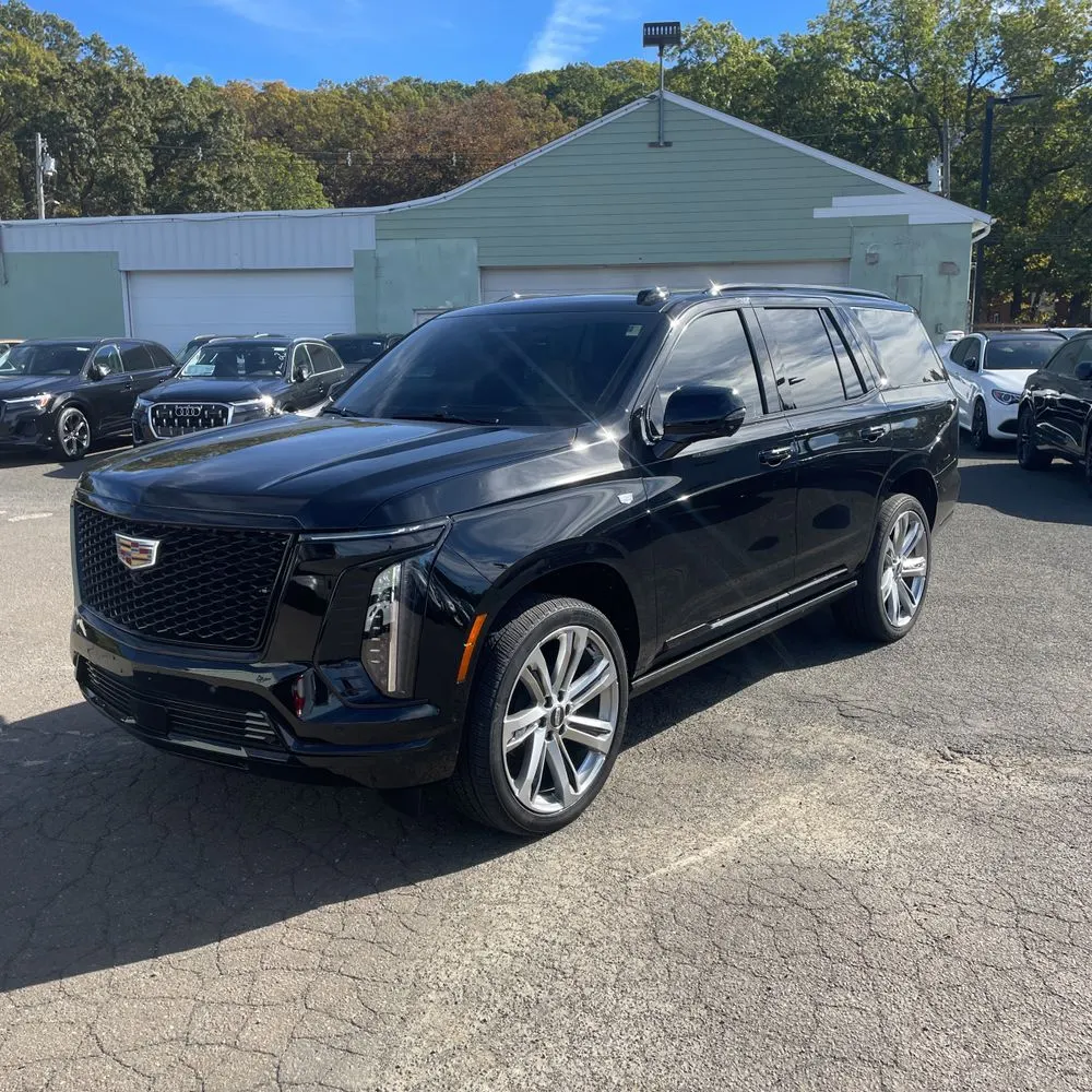 2025 Cadillac Escalade Sport Platinum