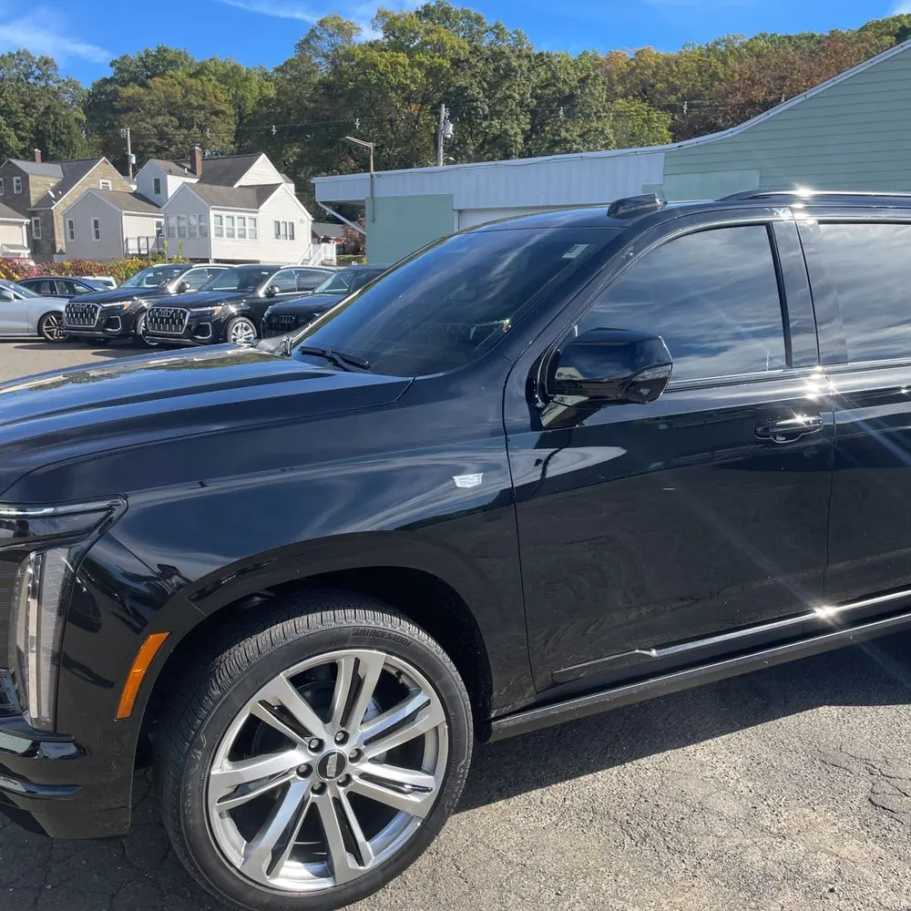 2025 Cadillac Escalade Sport Platinum