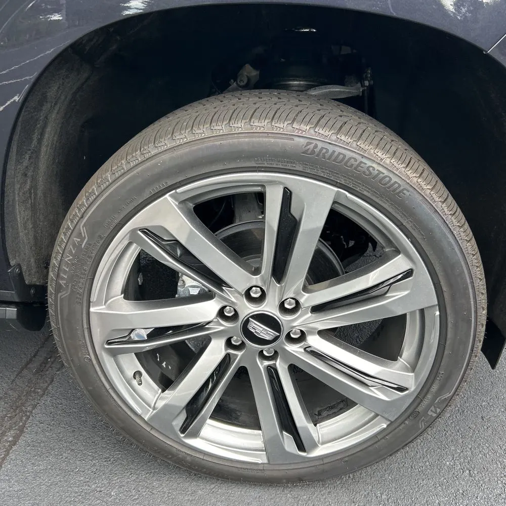 2025 Cadillac Escalade Sport Platinum
