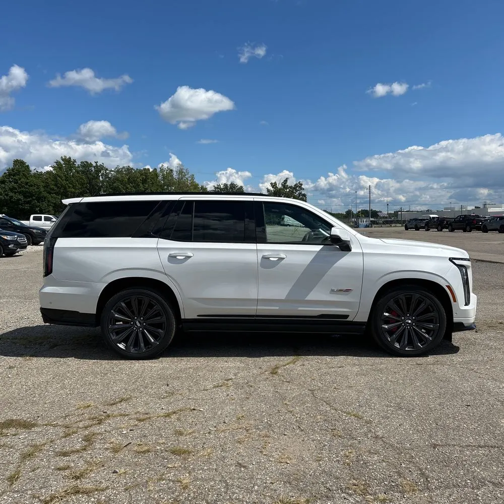 2025 Cadillac Escalade V-Sport