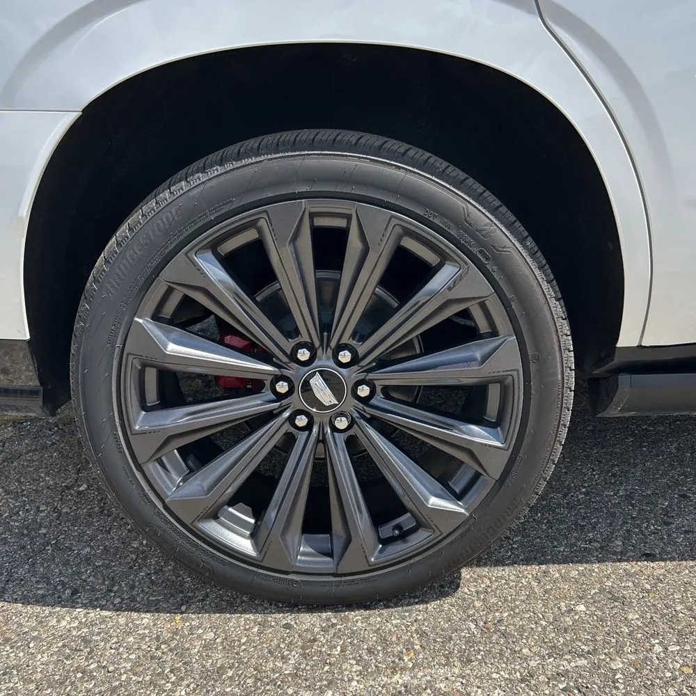 2025 Cadillac Escalade V-Sport
