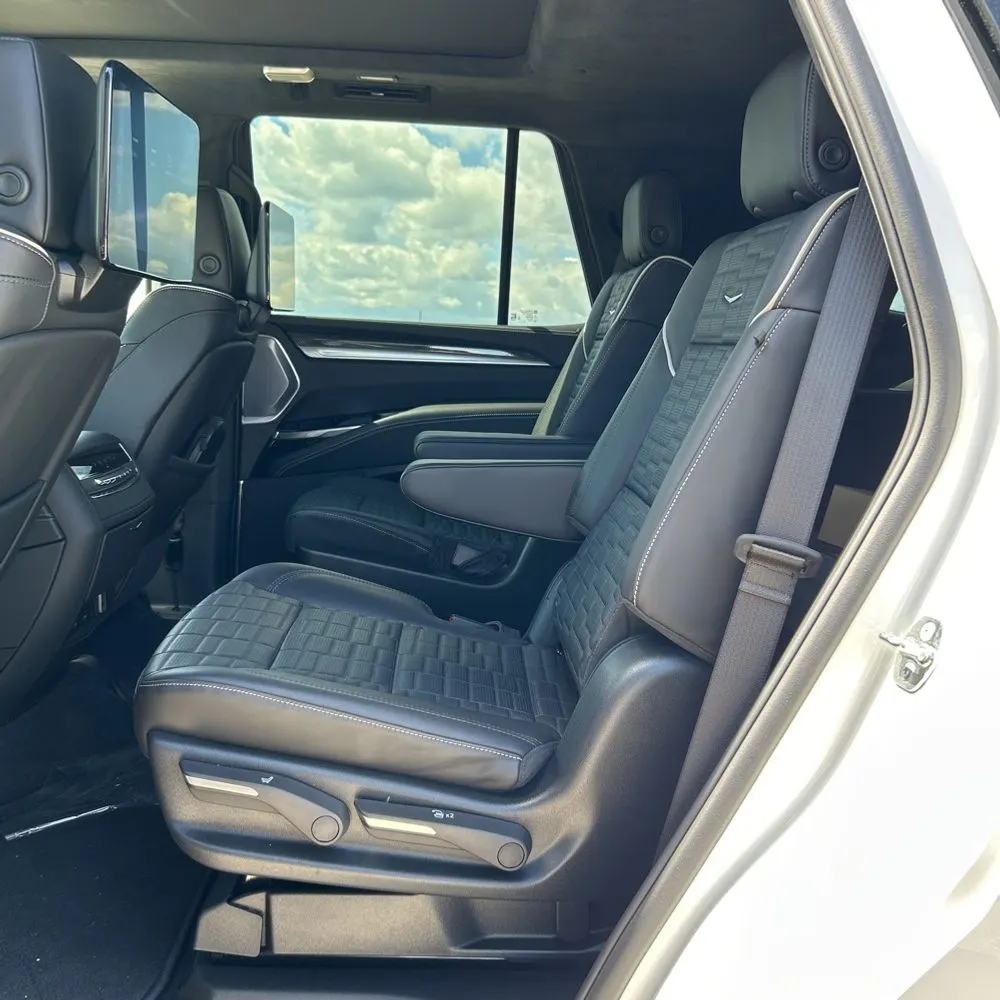 2025 Cadillac Escalade V-Sport