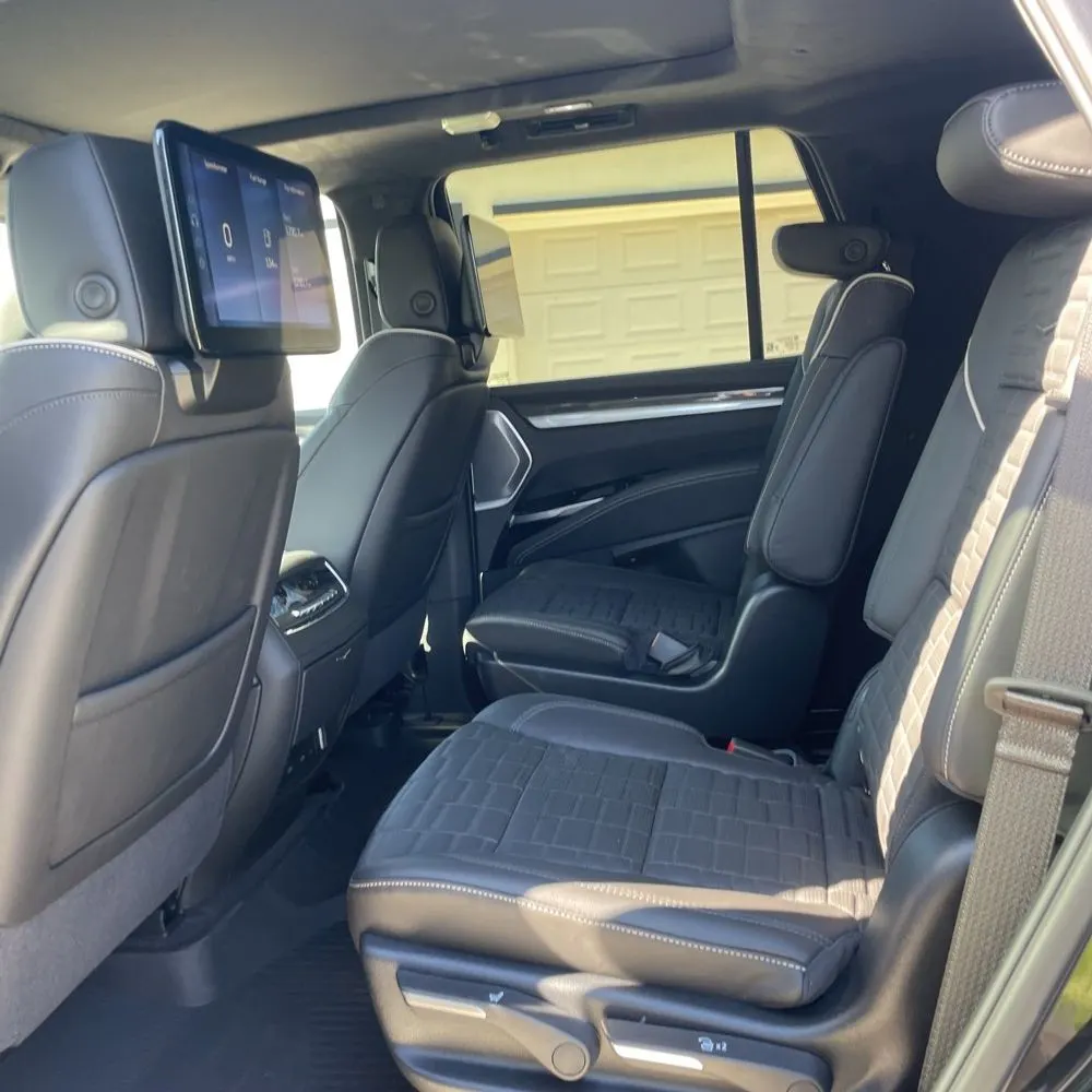 2025 Cadillac Escalade-V Base
