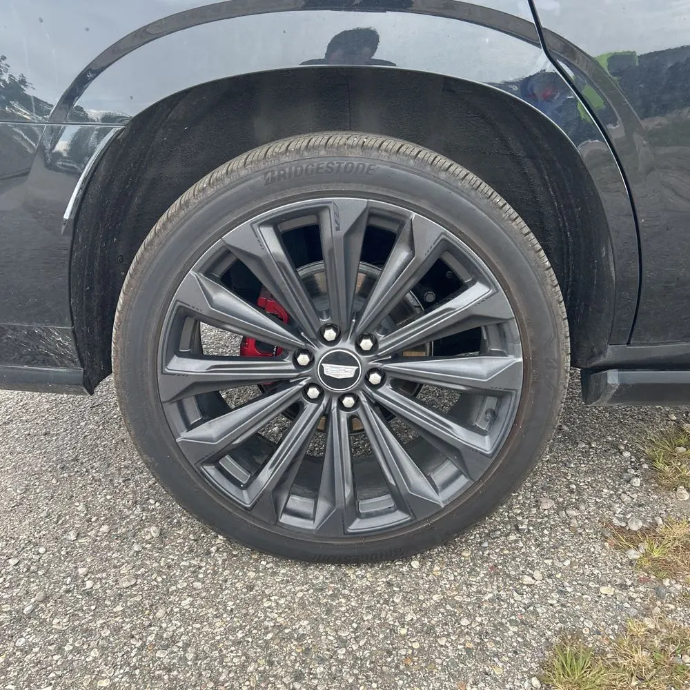 2025 Cadillac Escalade V-Sport