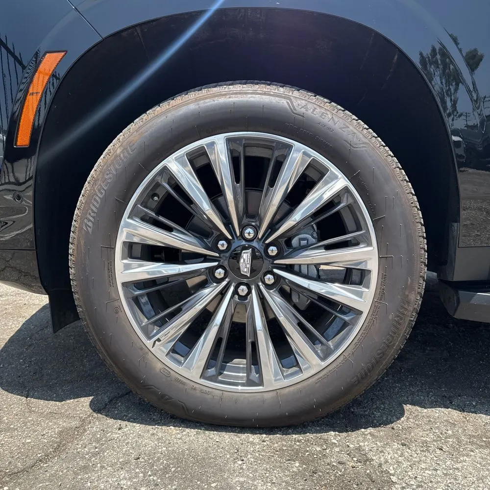 2025 Cadillac Escalade ESV Sport