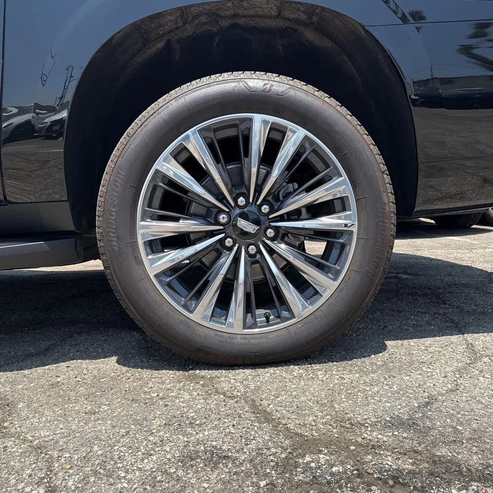 2025 Cadillac Escalade ESV Sport