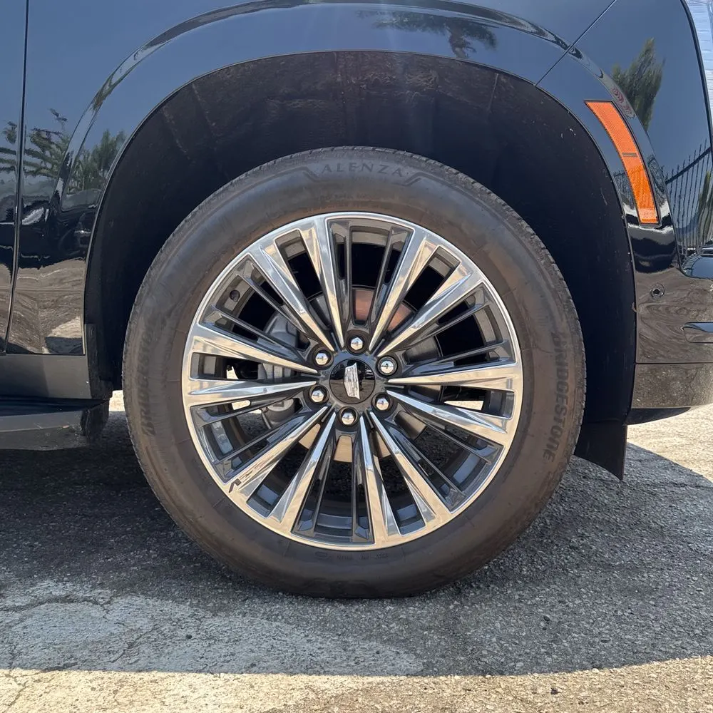 2025 Cadillac Escalade ESV Sport