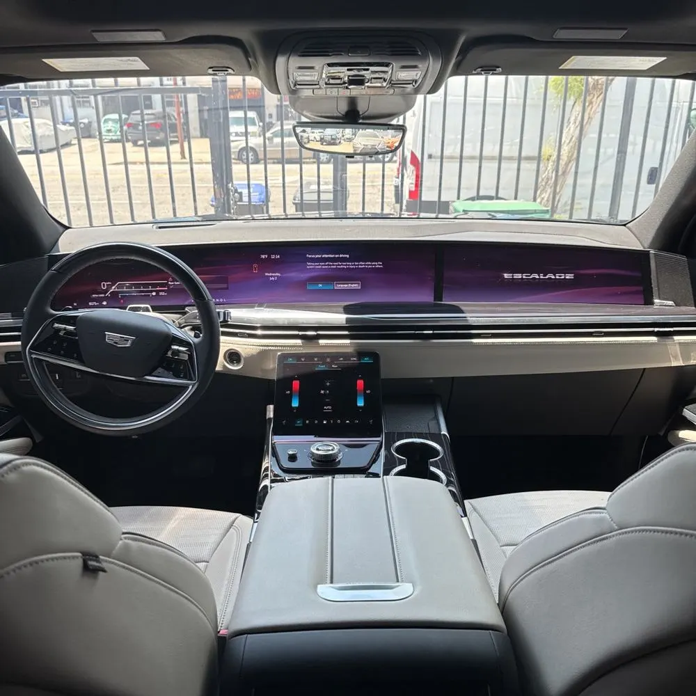 2025 Cadillac Escalade ESV Sport