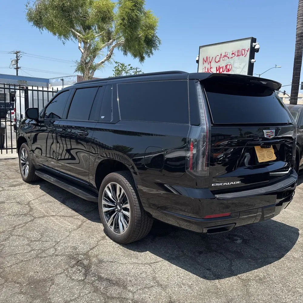 2025 Cadillac Escalade ESV Sport