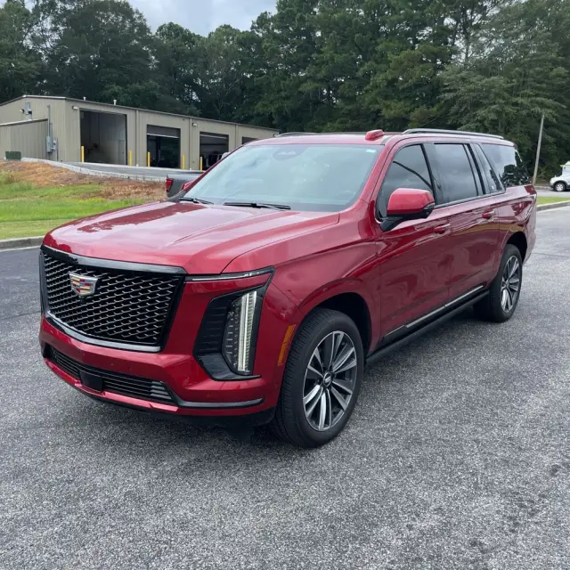 2025 Cadillac Escalade ESV Sport