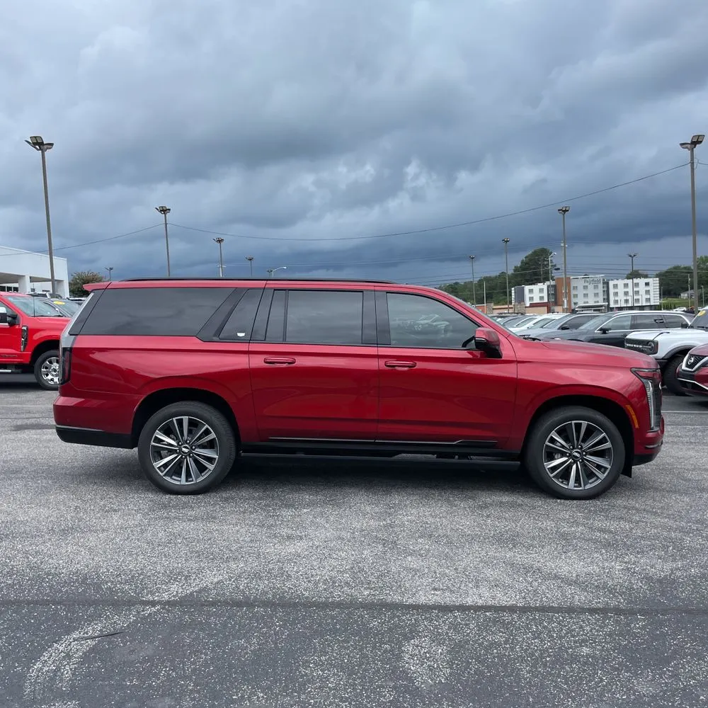 2025 Cadillac Escalade ESV Sport