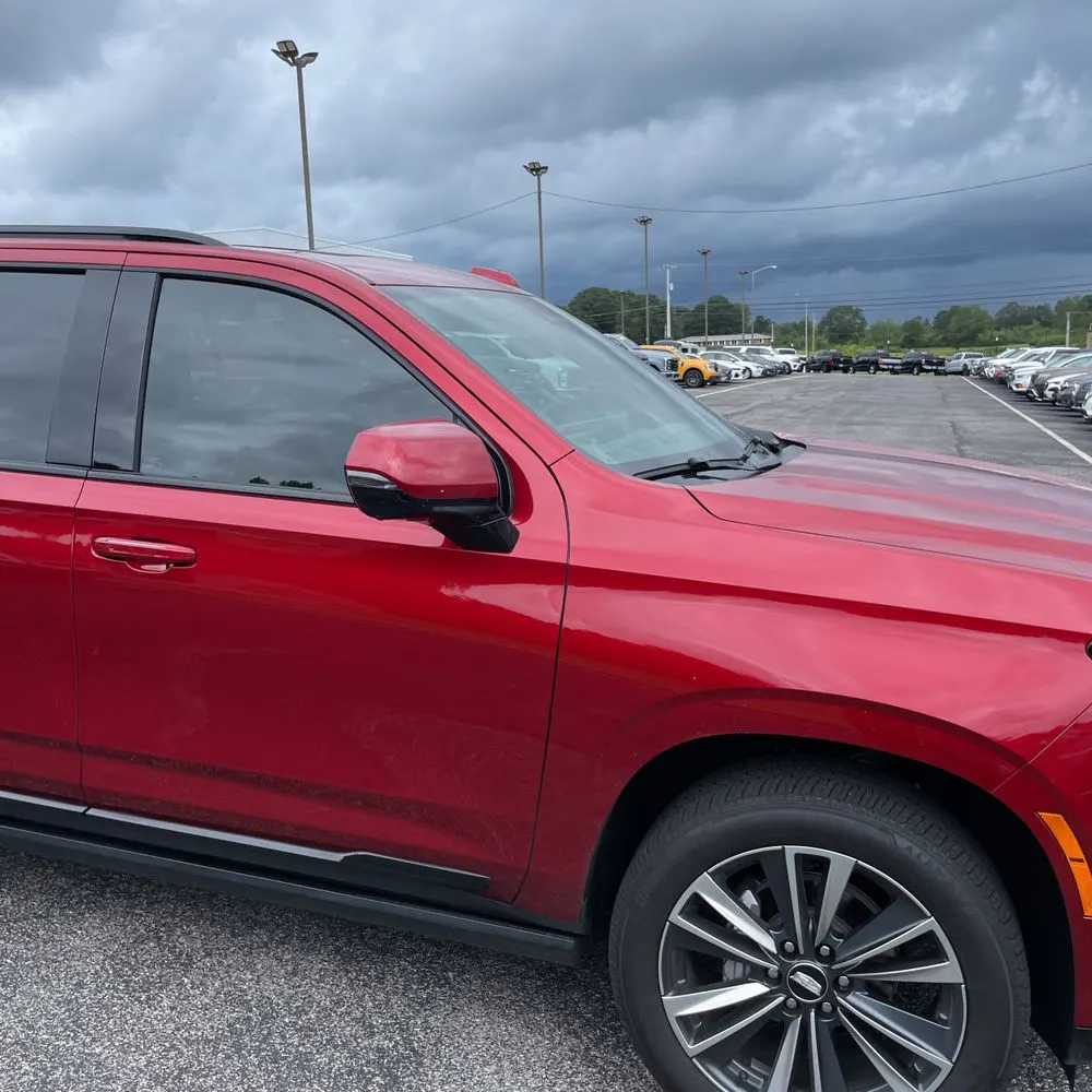 2025 Cadillac Escalade ESV Sport