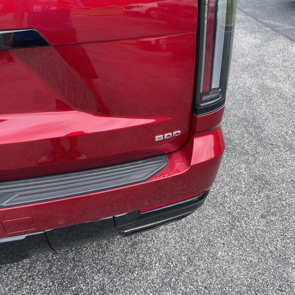 2025 Cadillac Escalade ESV Sport