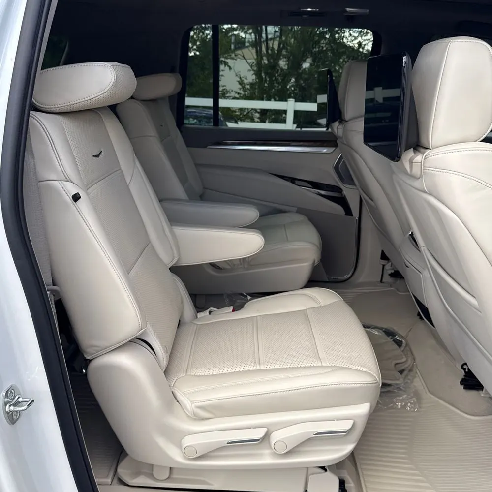 2025 Cadillac Escalade ESV Sport Platinum