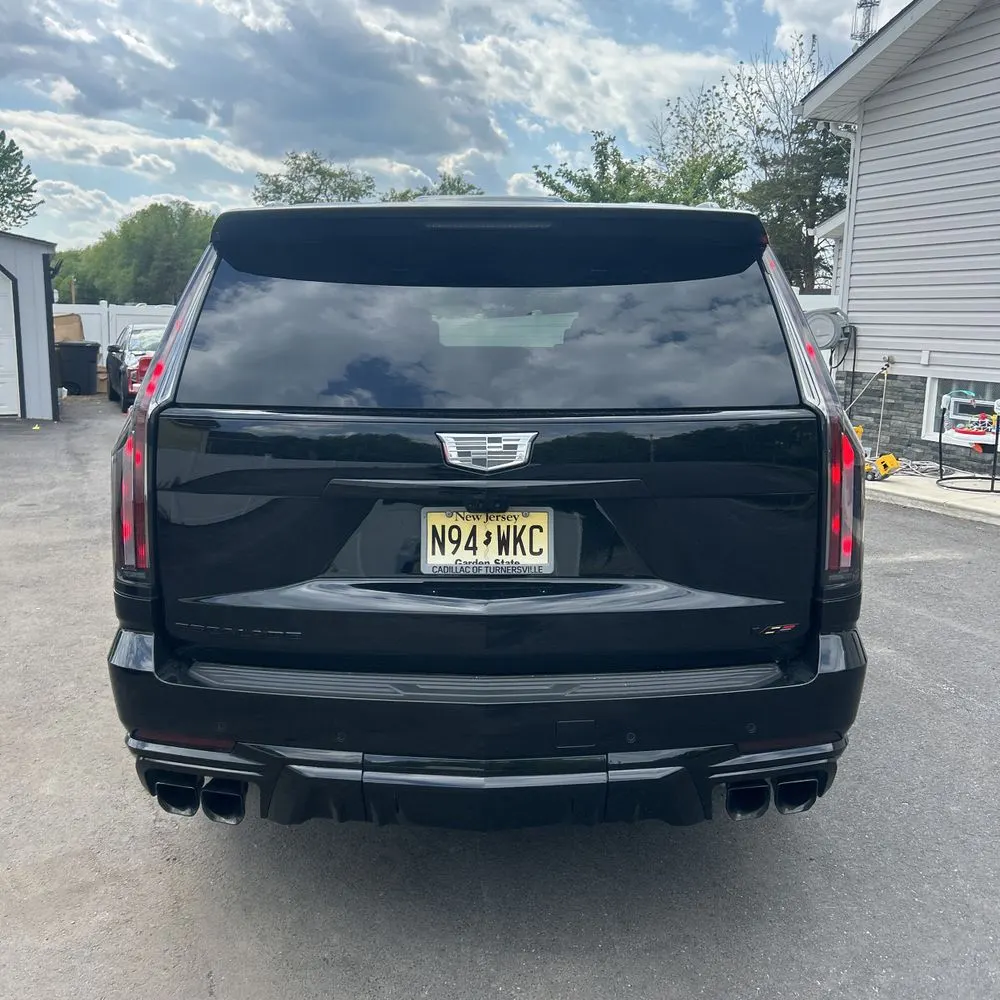 2026 Cadillac Escalade-V ESV Base