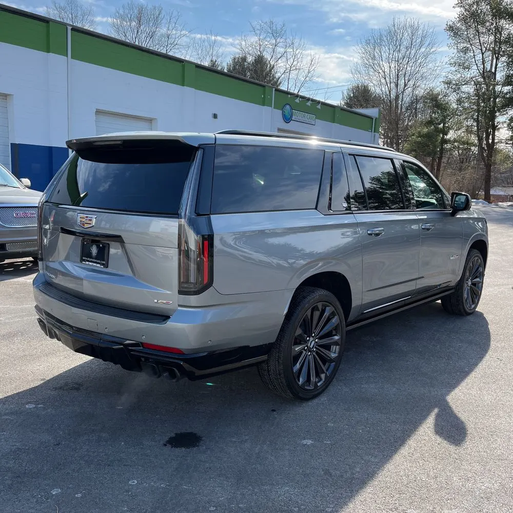 2025 Cadillac Escalade ESV V-Series