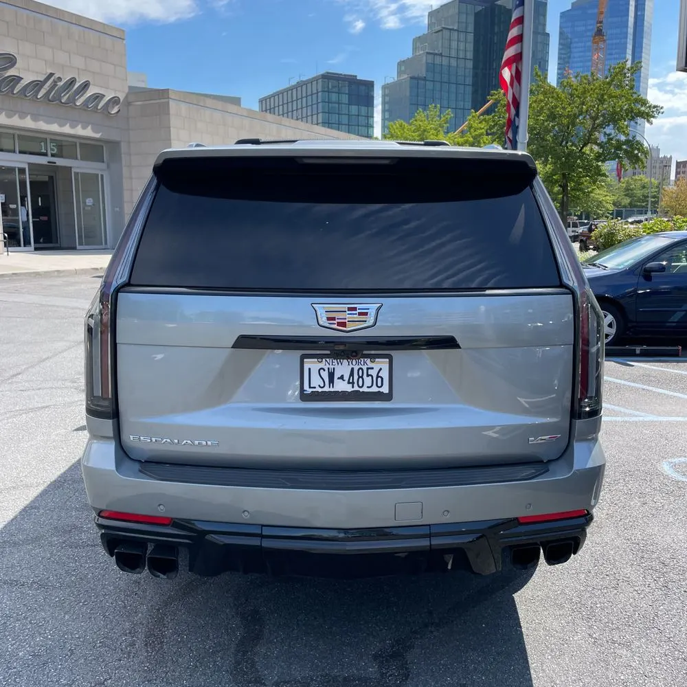 2025 Cadillac Escalade-V ESV Base