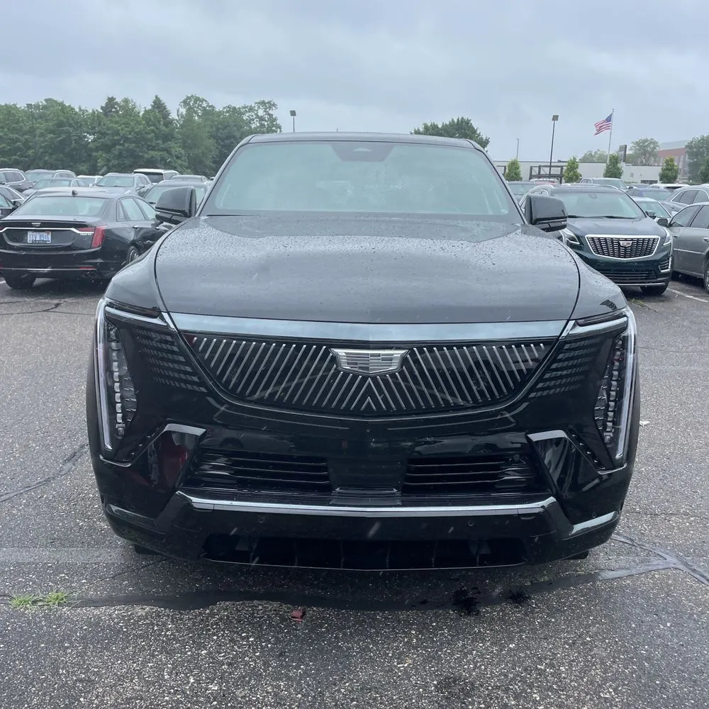 2025 Cadillac Escalade IQ Sport 2
