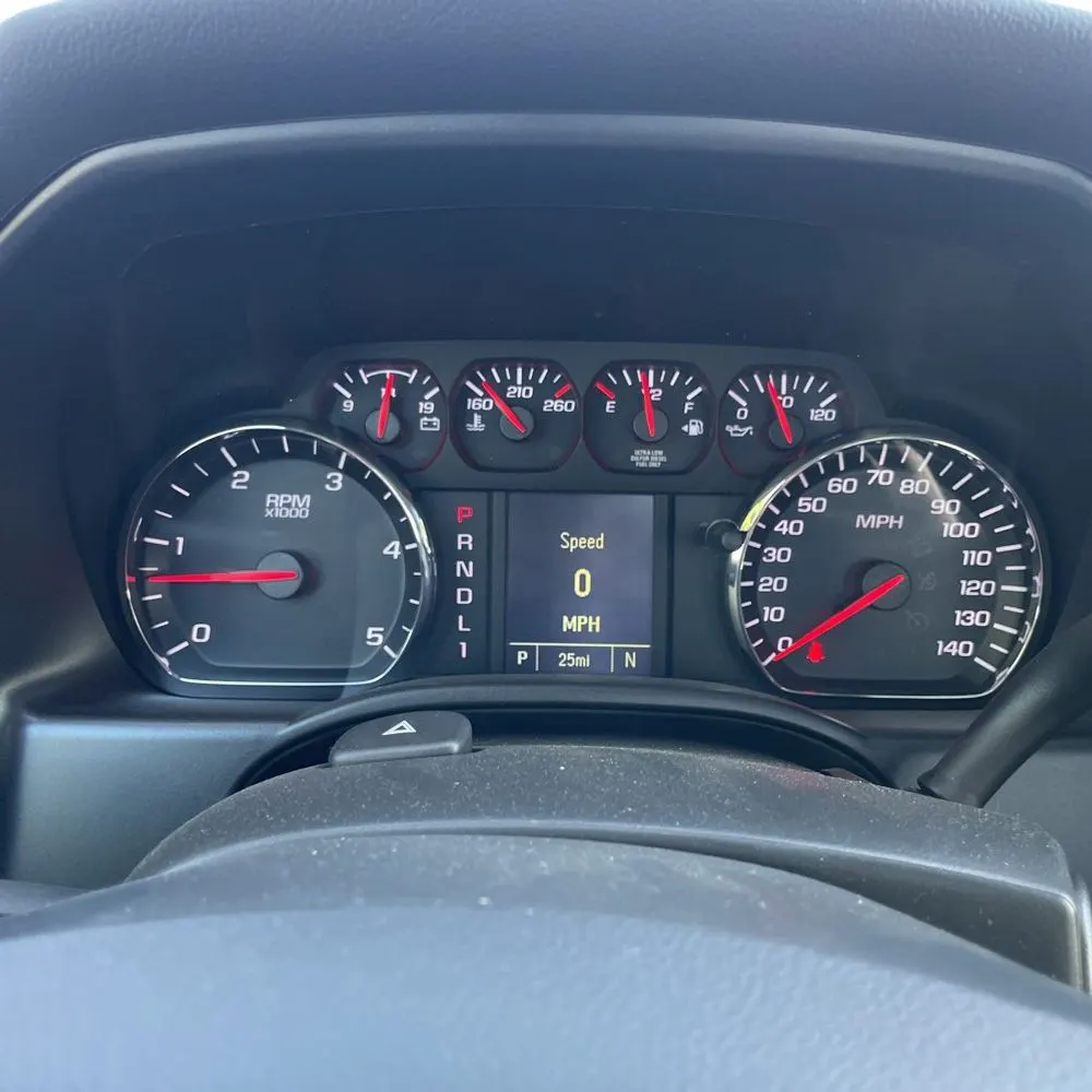 2023 Chevrolet Silverado 5500 W/T