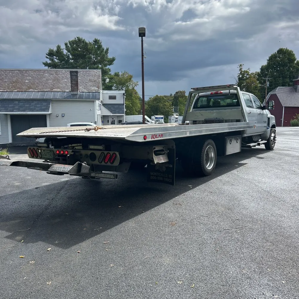 2022 Chevrolet Commercial 6500 CA60-80 CREW CAB 4X2 6.6L