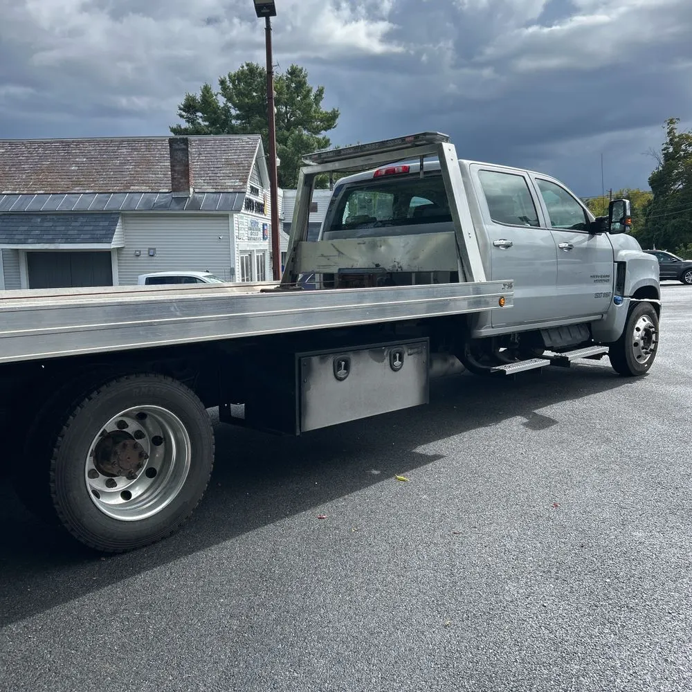 2022 Chevrolet Commercial 6500 CA60-80 CREW CAB 4X2 6.6L