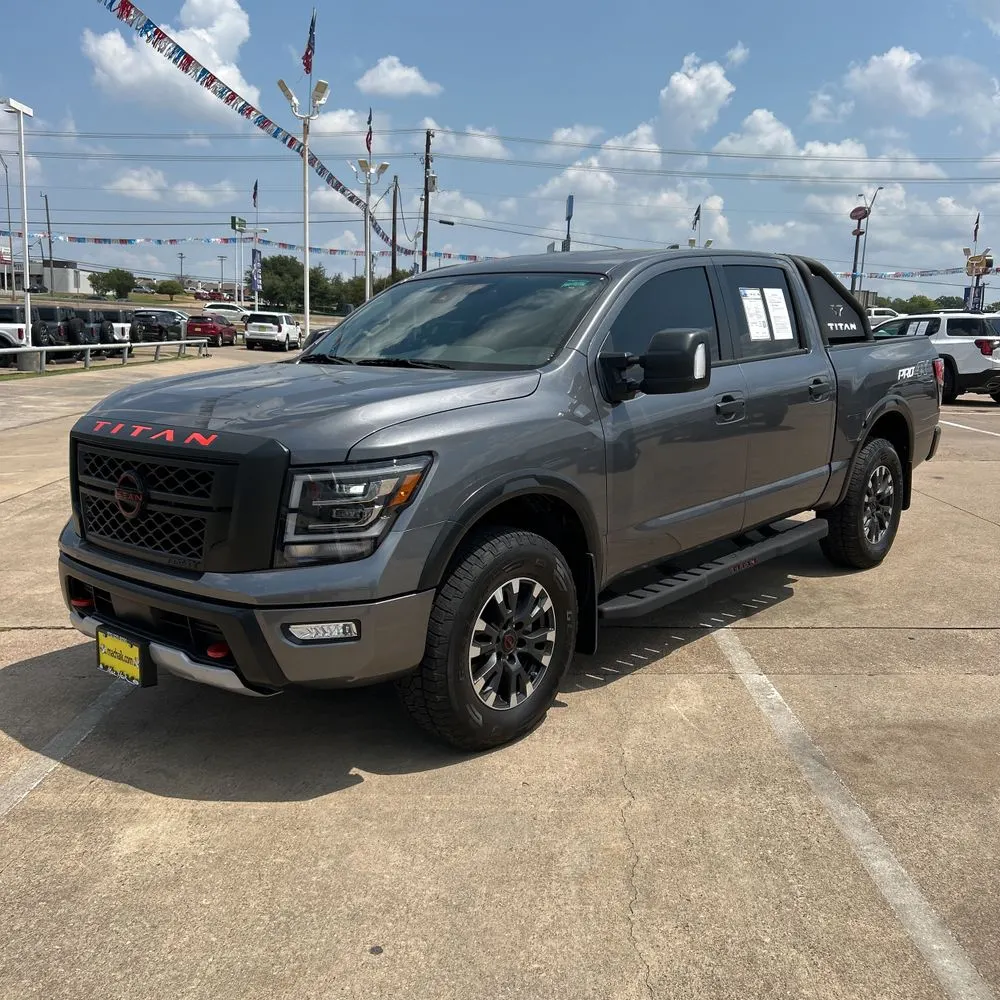2024 Nissan Titan PRO-4X