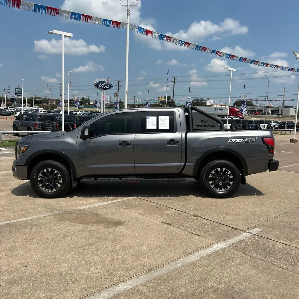2024 Nissan Titan PRO-4X
